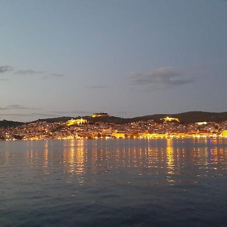 Apartment Smilje Σίμπενικ Εξωτερικό φωτογραφία
