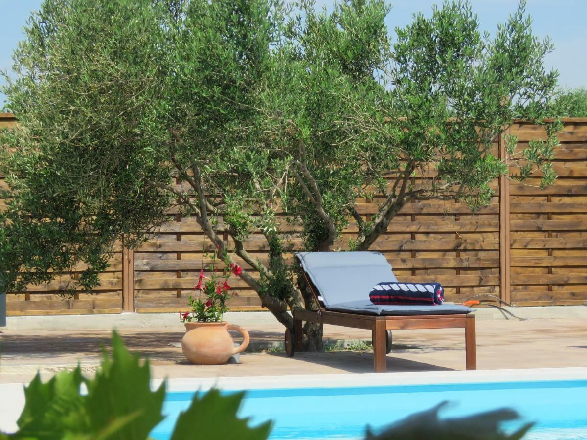 Apartment Smilje Σίμπενικ Εξωτερικό φωτογραφία